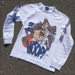 Vintage 90’s Space Jam TAZ Longsleeve Shirt